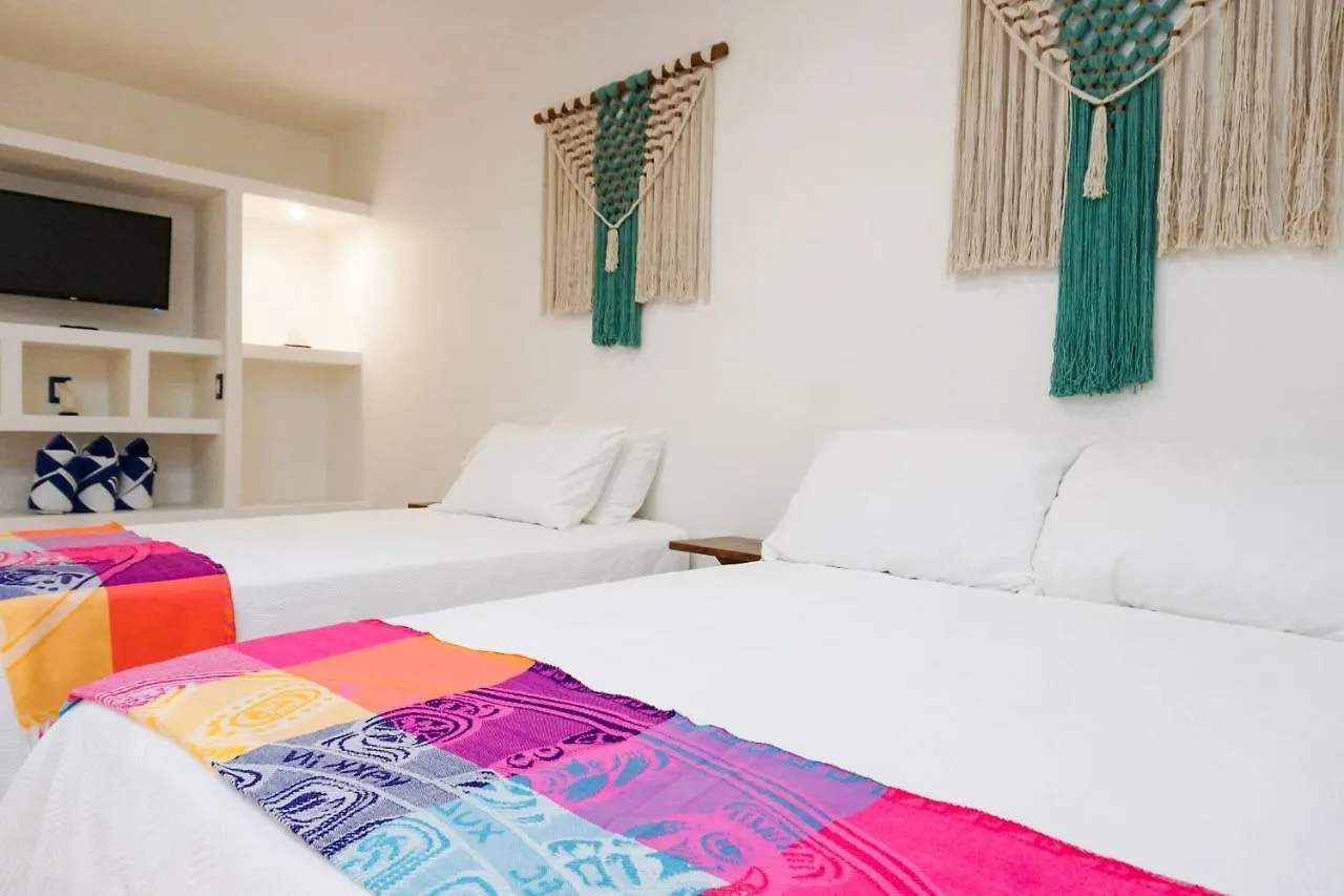 Linda Vecindad Playa Del Carmen Hotel